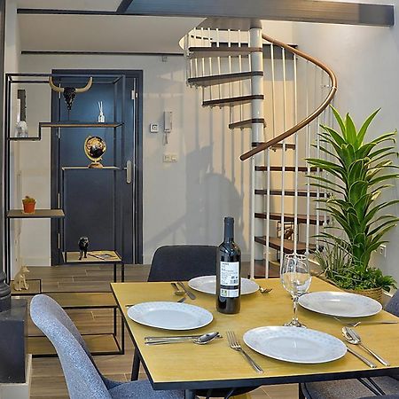 شقة Duplex Moderno En Alameda إشبيلية المظهر الخارجي الصورة